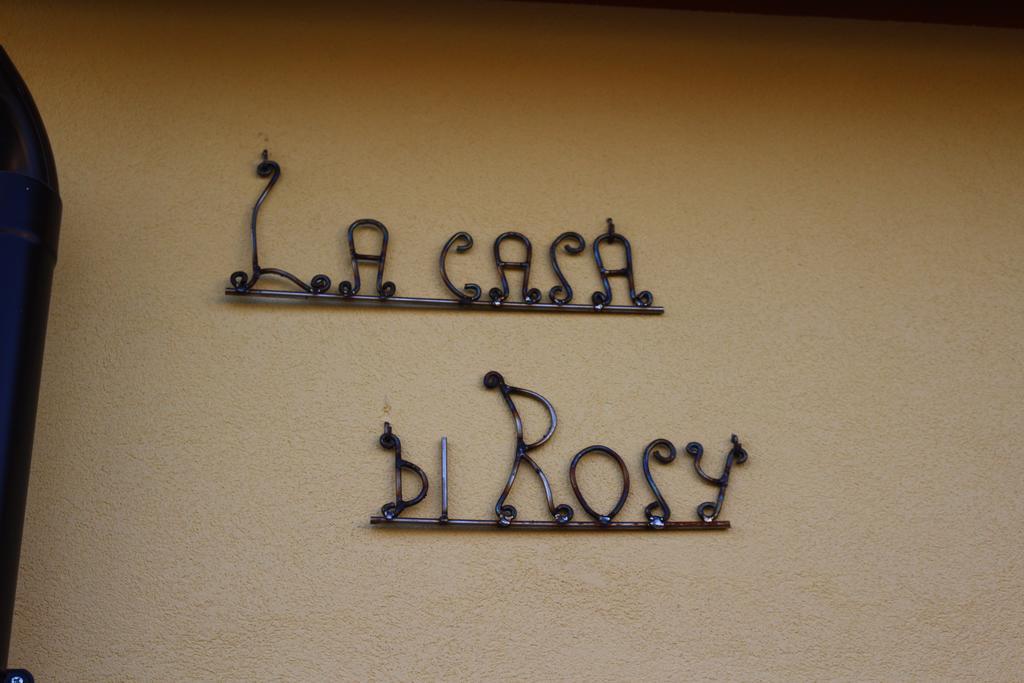 Вилла La Casa Di Rosy Местре Экстерьер фото
