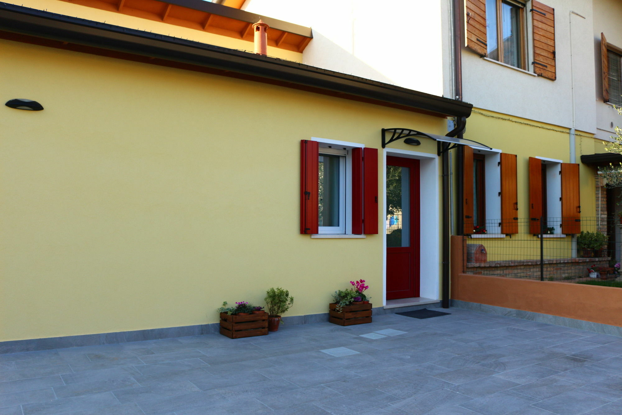 Вилла La Casa Di Rosy Местре Экстерьер фото